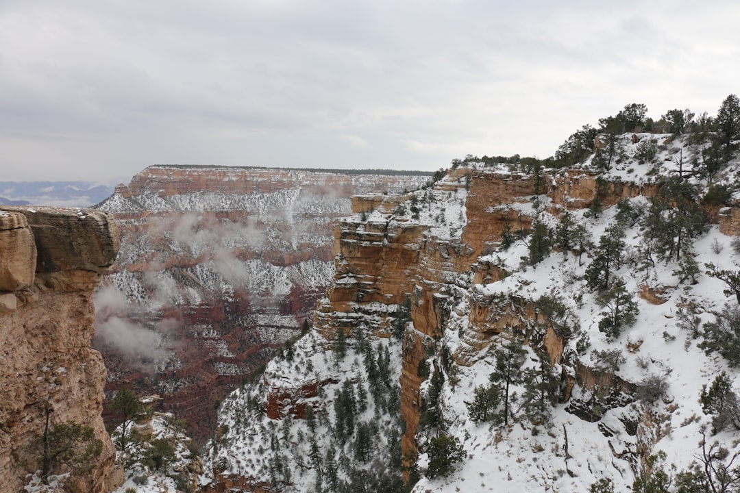 Atemberaubende Sonnenuntergänge am Mather Point — Grand Canyon Village