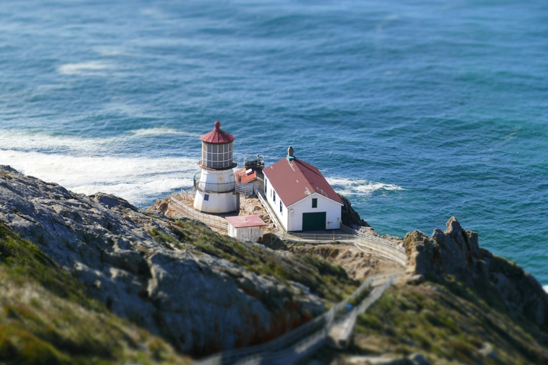 Alla scoperta del Faro di Point Reyes: un viaggio tra mare e storia - Inverness | Secret World Trip Planner
