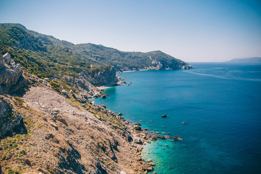 Scopri Τσαλ Νταγ: un gioiello naturale della Grecia - 4FQR+V6 Nikiforos | Secret World Trip Planner