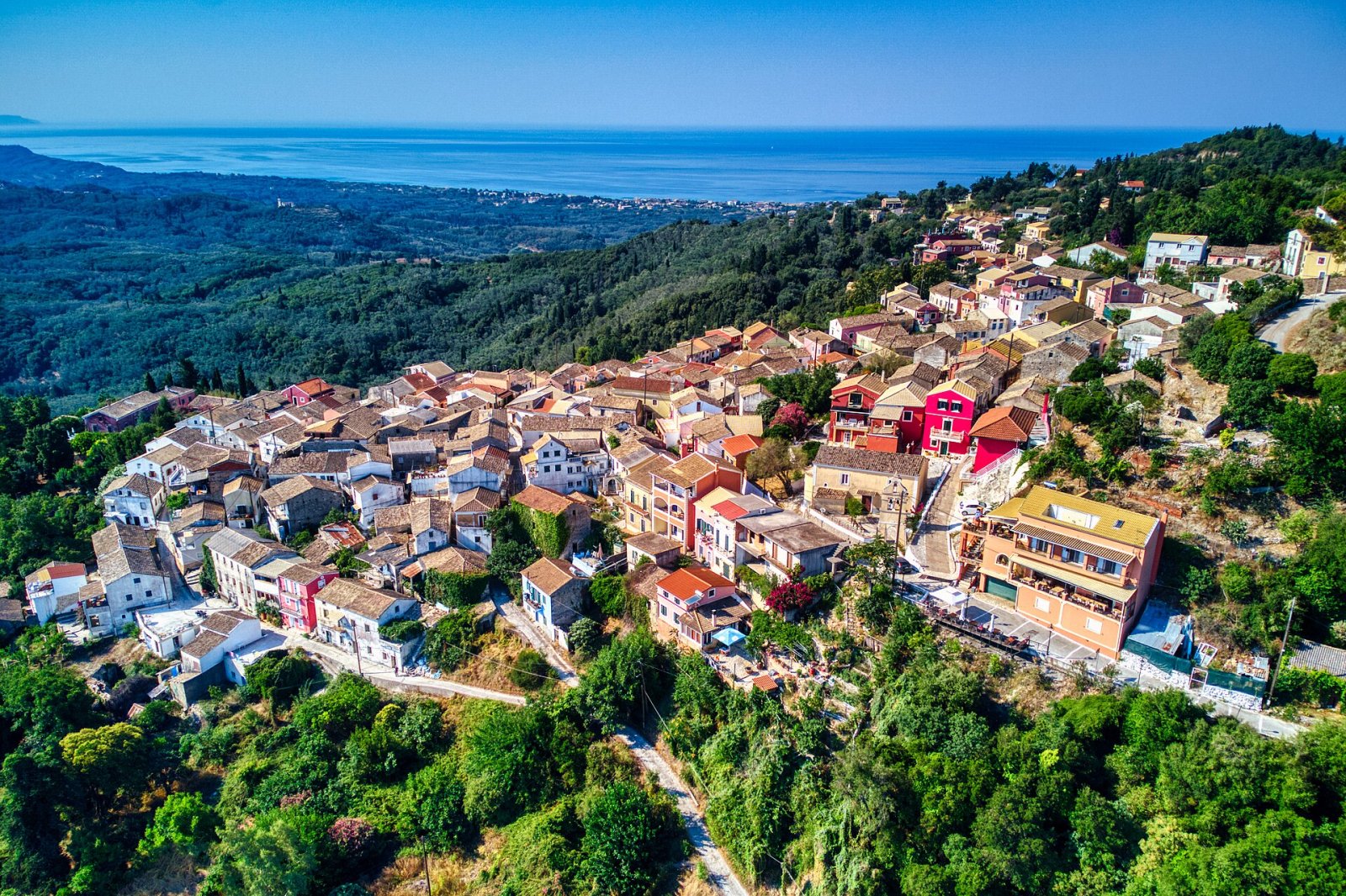 Chlomo: A Natural Treasure of Greece to Discover — Χλωμό όρος