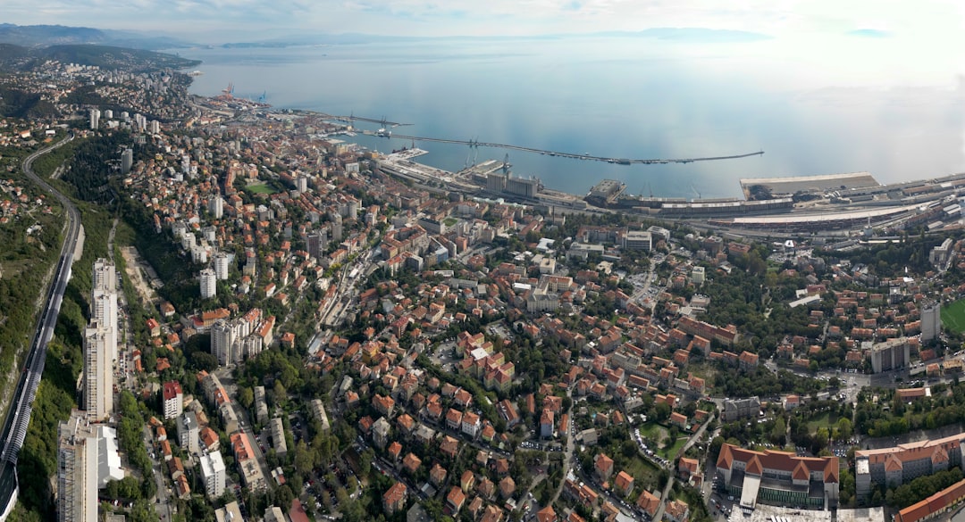 Entdecken Sie die Promenade Piran: Ein Panorama-Paradies - Prešernovo nabrežje | Secret World Trip Planner
