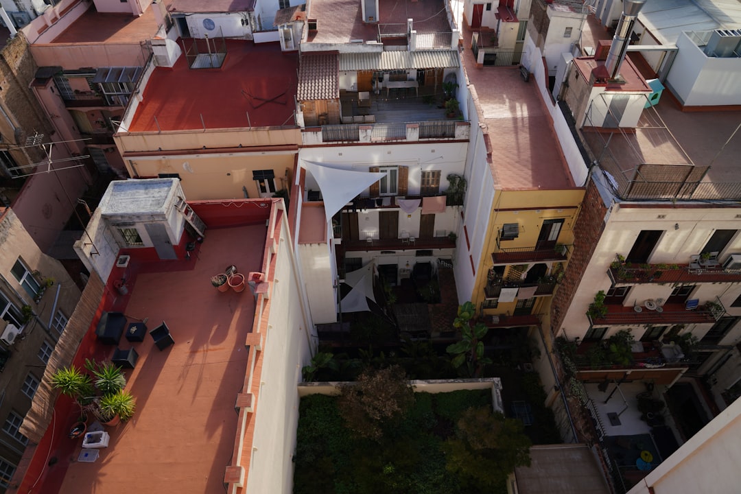 Secret World Rezension 2026: Bester AI Reiseplaner in Barcelona - Barcellona | Secret World Trip Planner
