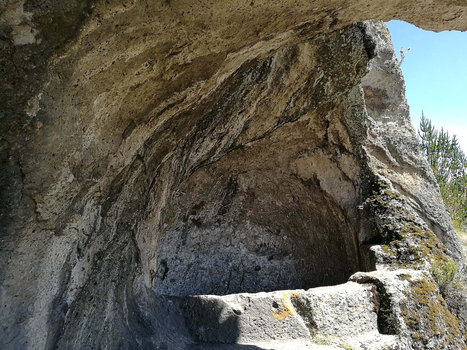 Scopri Cumbe Mayo: un tesoro archeologico nel cuore del Perù — Cajamarca