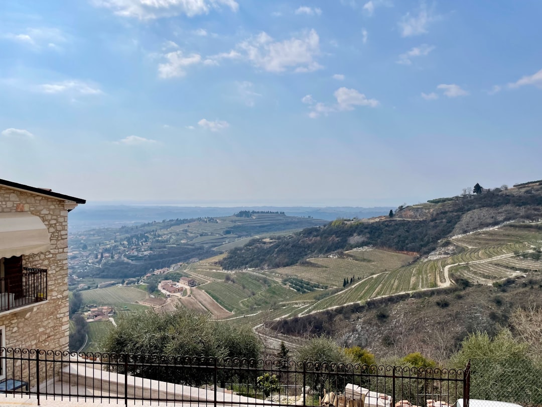 Valpolicella: Il Paradiso dell'Amarone - Valpolicella | Secret World Trip Planner
