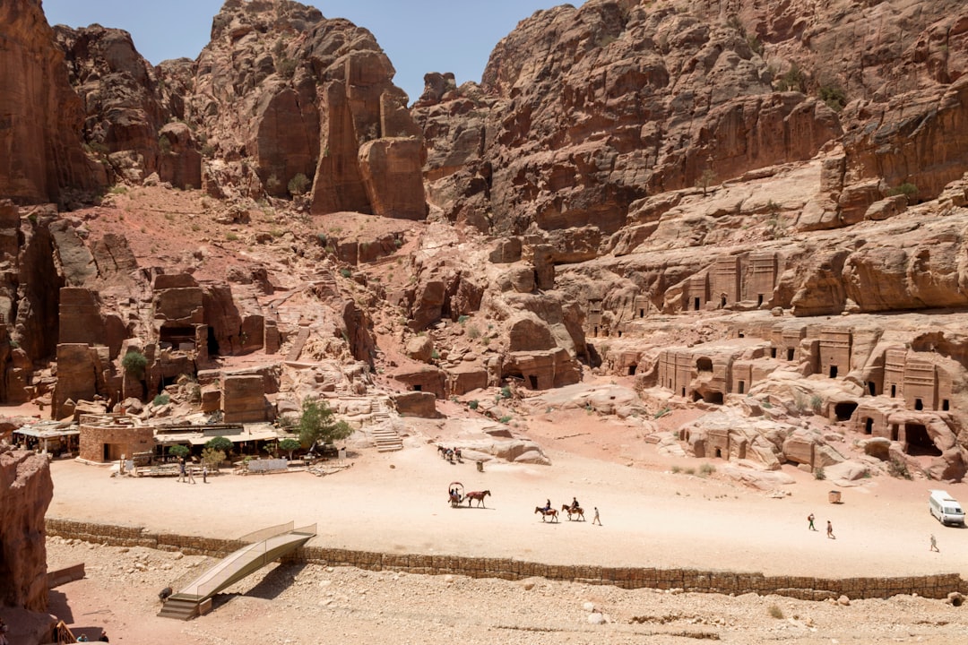 Kawm Maksar: A Natural Gem in Jordan — 8GXM+X8 Sabha