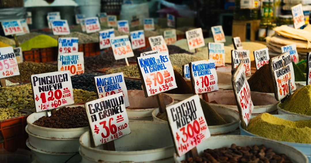 Markt La Merced: Eine Reise durch die Aromen von Mexiko-Stadt - 15100 Ciudad de México | Secret World Trip Planner