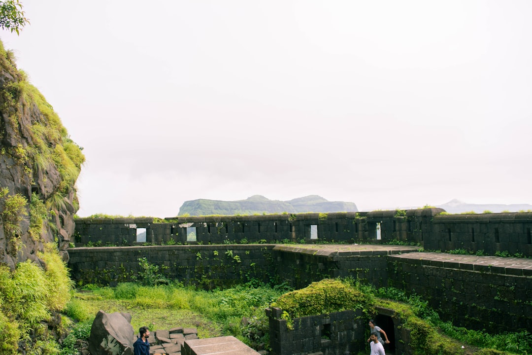 Karla Caves: Ein verborgenes Schatz der Geschichte - Lonavala | Secret World Trip Planner