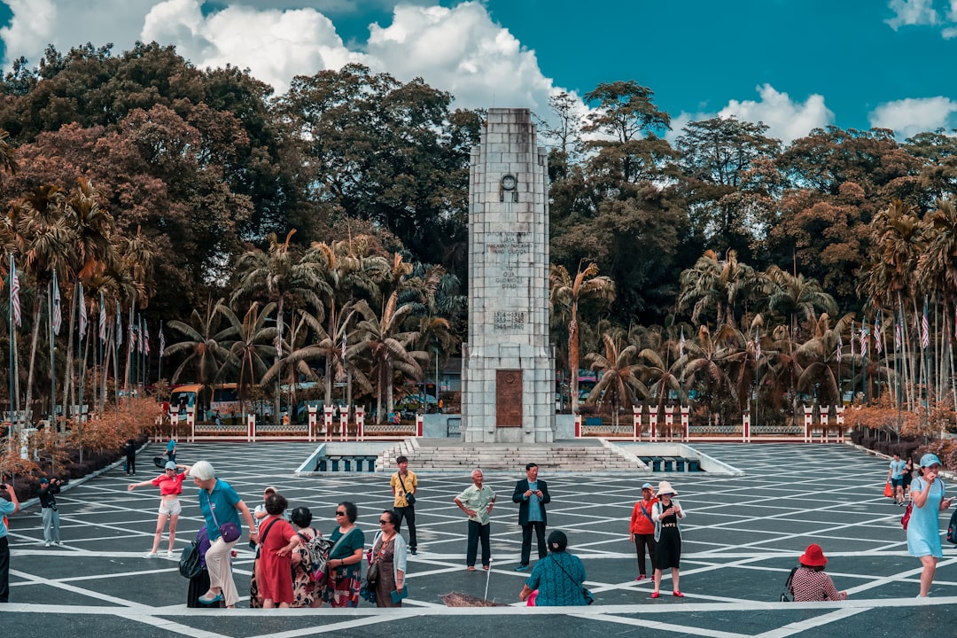 Entdecken Sie das Malaysia Monument in Kota Kinabalu - Kota Kinabalu | Secret World Trip Planner