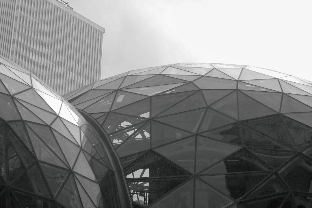 Die Sphären: Eine Oase aus Kunst und Natur in Seattle - Seattle | Secret World Trip Planner