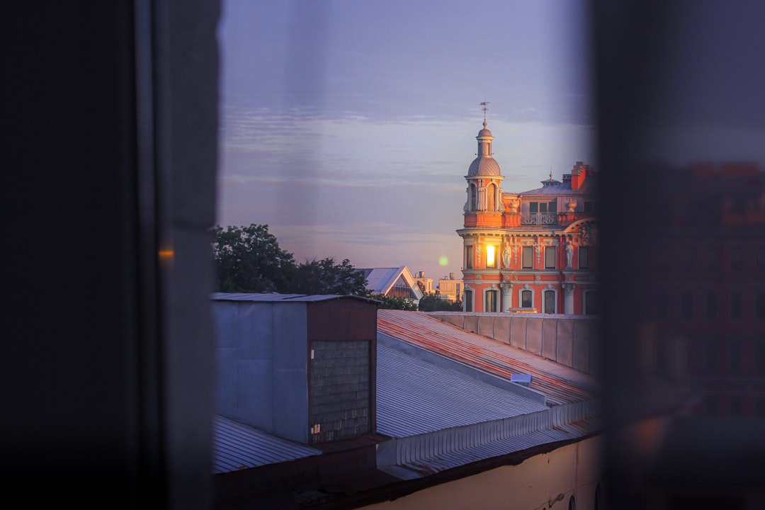 Scoprire l'Ermitage: Un Viaggio nell'Arte a San Pietroburgo — Sankt-Peterburg