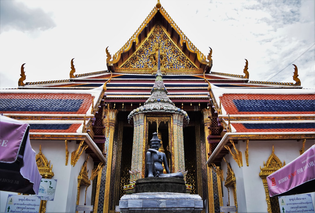 Discover Wat Phra Sri Rattana Mahathat in Thailand - Si Satchanalai District | Secret World Trip Planner