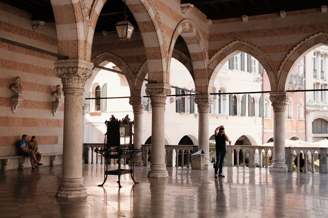 Piazza della Libertà: Un gioiello architettonico a Trieste - Piazza della Libertà | Secret World Trip Planner