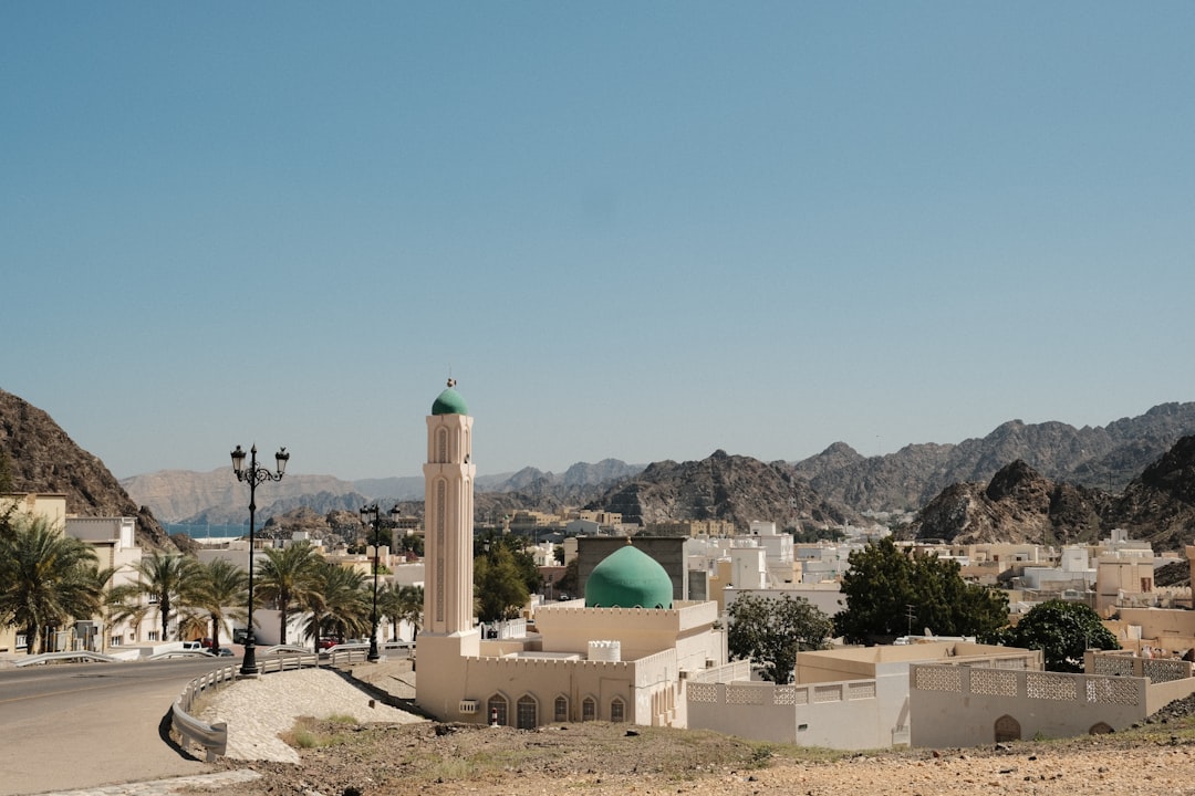 Khaftawt entdecken: Ein authentischer Ort im Oman - Salalah | Secret World Trip Planner