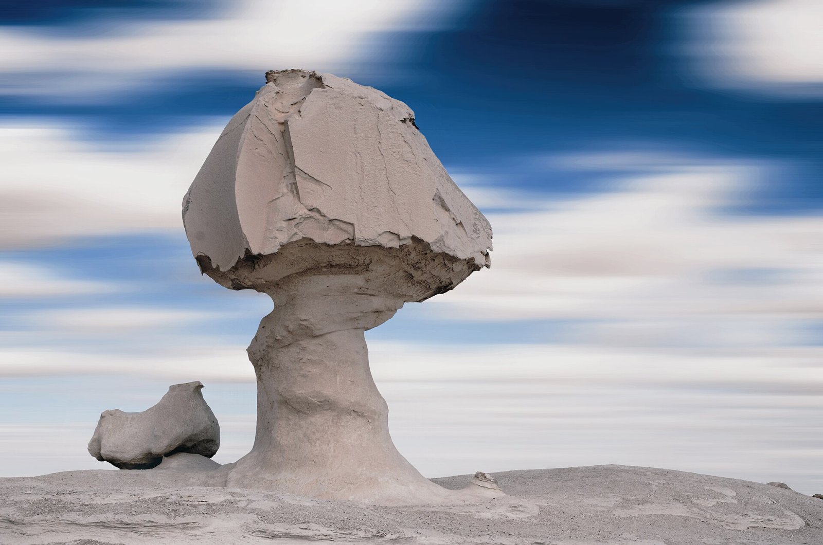 Mushroom Rock: Ein Meisterwerk der Natur in Ägypten | Secret World Trip Planner