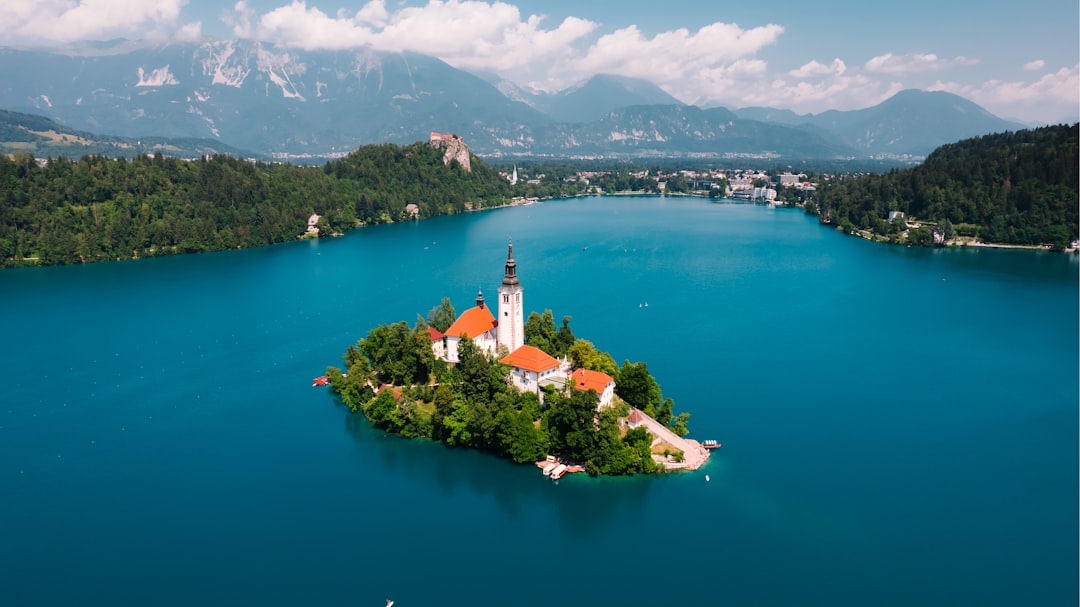 Mala Osojnica: Il Panoramico Paradiso di Bled — Ljubljanska cesta 8