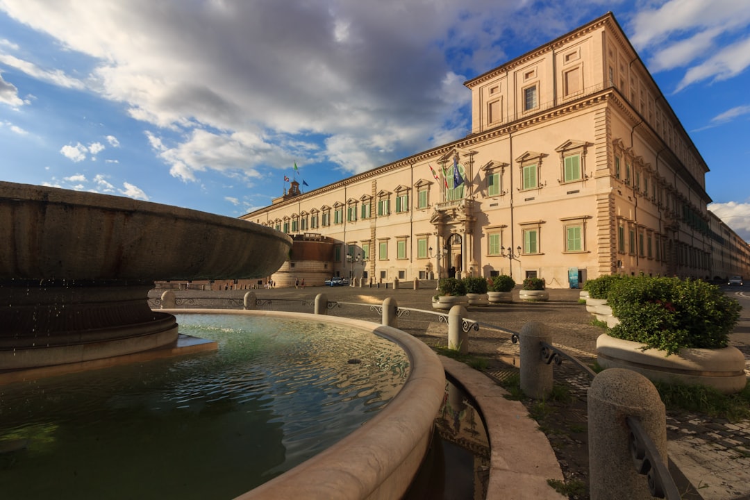 퀴리날레 궁전: 로마의 숨겨진 보물 - P.za del Quirinale | Secret World Trip Planner