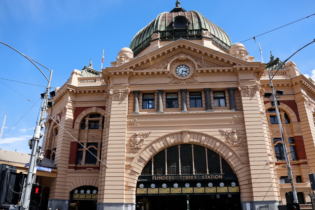 Günstige Melbourne Urlaub: Praktischer Spartipp - Melbourne | Secret World Trip Planner