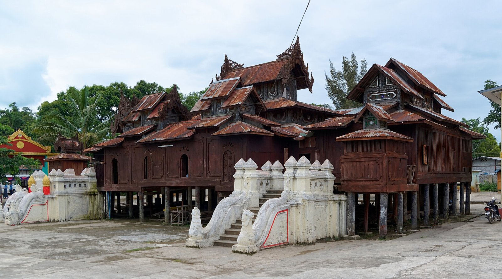 Scoprire Shwe Yan Pyay: un tesoro culturale del Myanmar - Nyaungshwe | Secret World Trip Planner