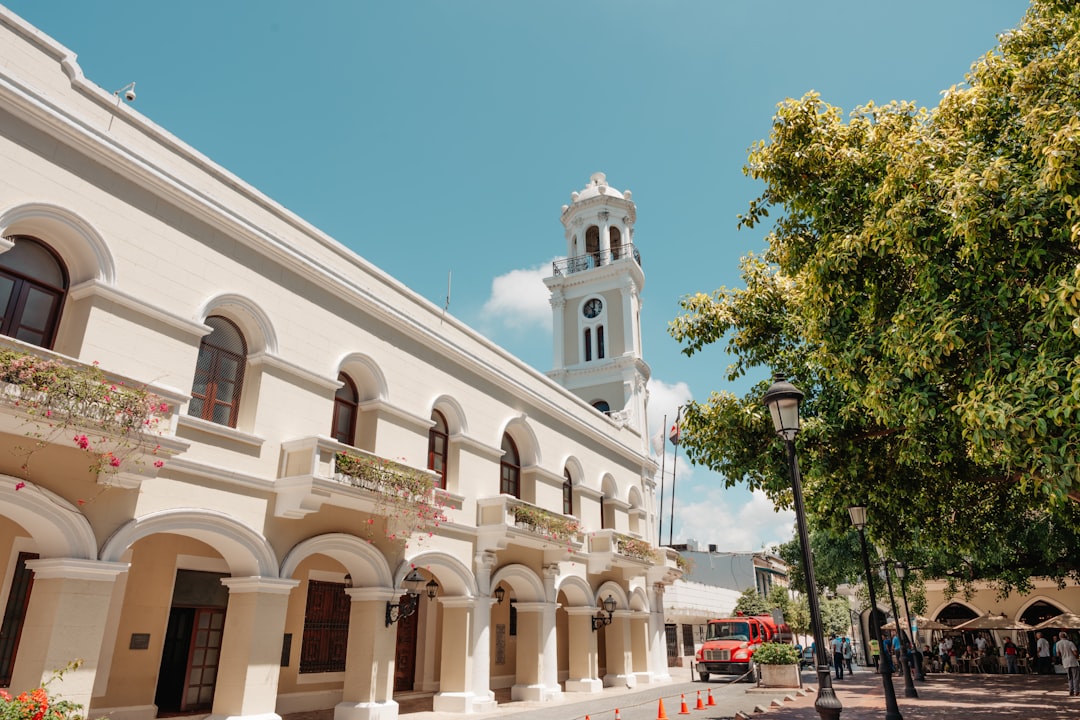 Discover the Hidden Wonders of Columbus Park - C. Isabel La Católica | Secret World Trip Planner