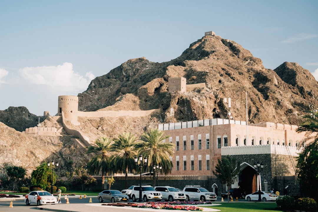 Entdecke Humaydi: Ein historischer Schatz im Oman — As Subaykhi