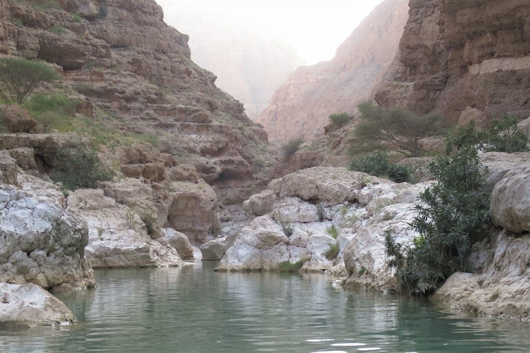 Wadi Bani Khalid: Die natürlichen Pools im Oman - Wadi Bani Khalid | Secret World Trip Planner