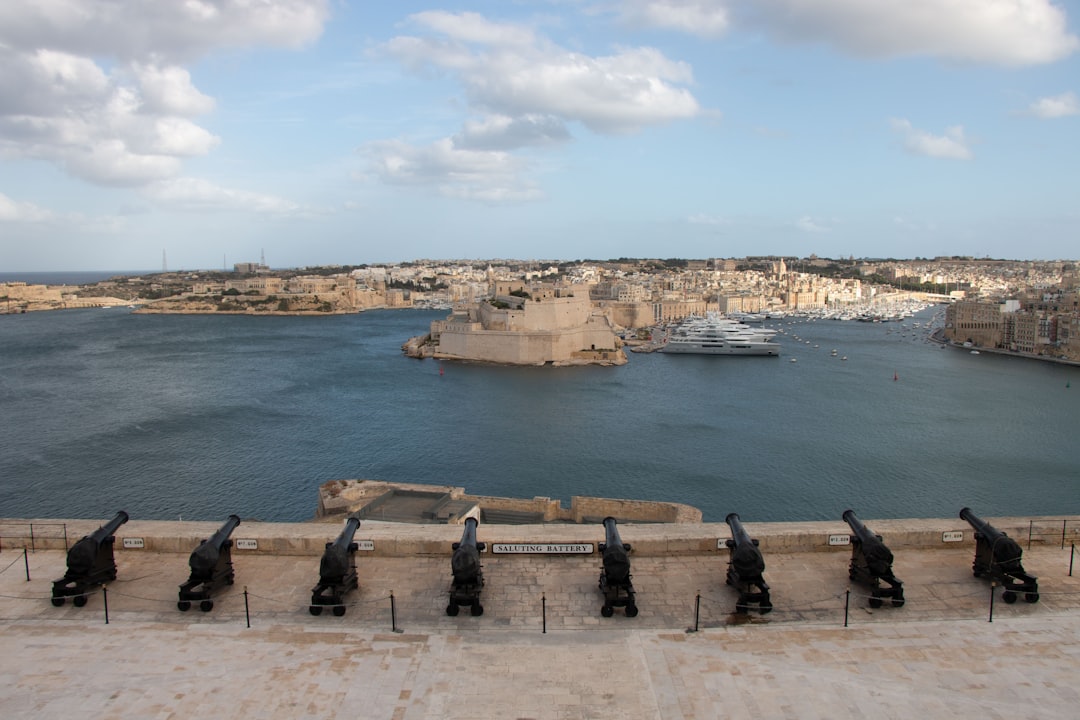 Entdecken Sie die Lascaris War Rooms in Malta: Geschichte und Kultur — VGV7+X4 Valletta