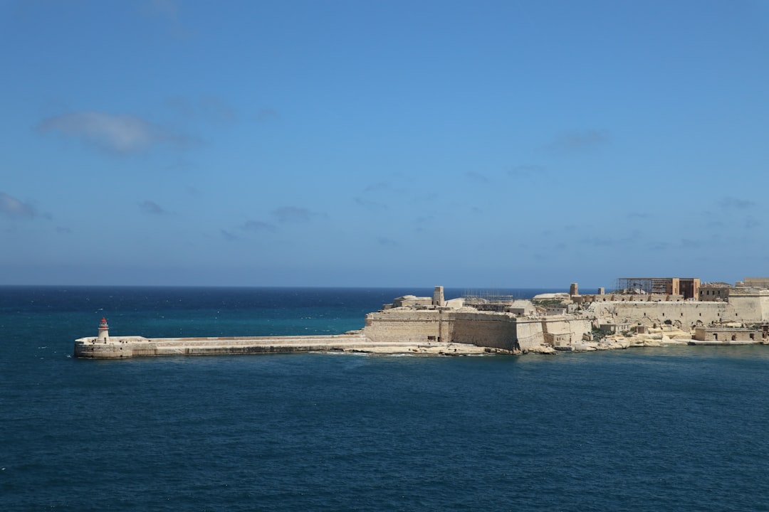 Besuchen Sie das National War Museum in Malta: Geschichte und Kultur - Cavalier of Fort St. Elmo | Secret World Trip Planner