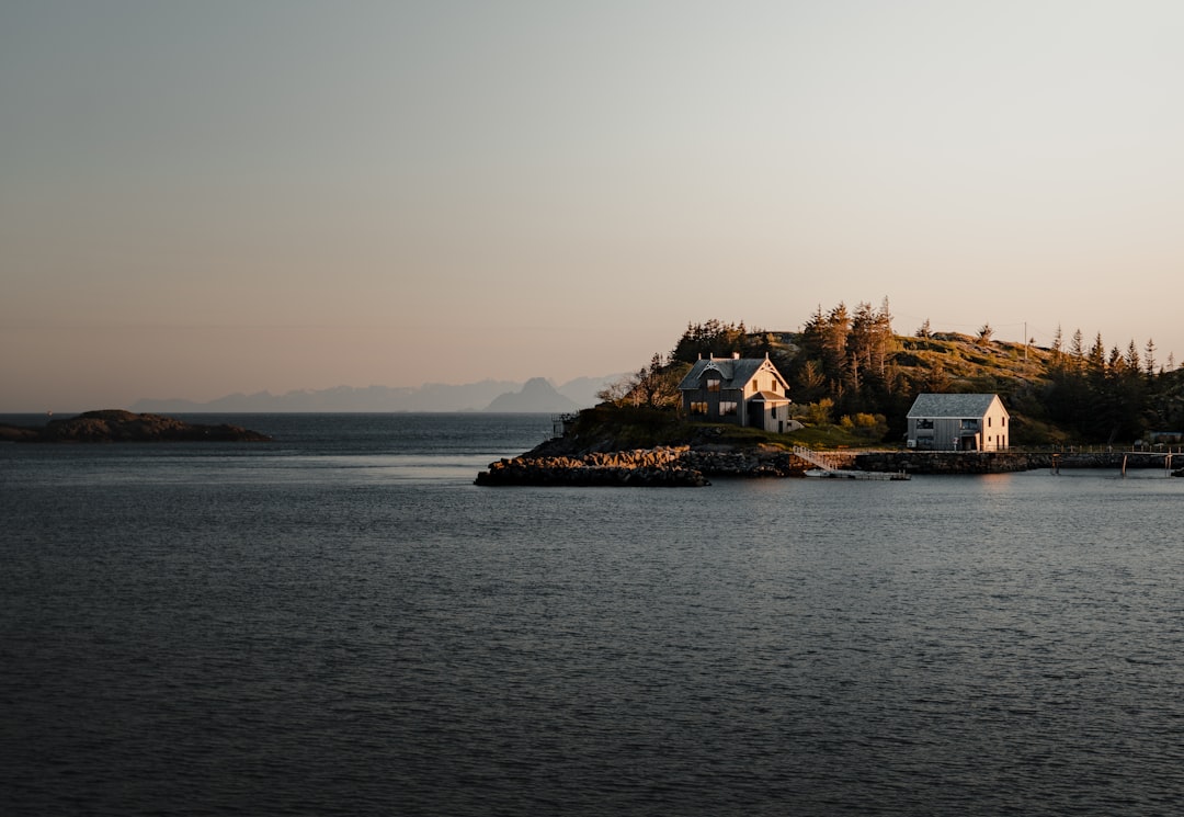 Henningsvær: aurore e natura selvaggia alle Lofoten - Henningsvaer | Secret World Trip Planner