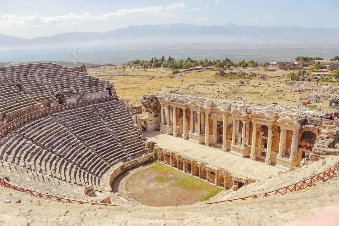El Jem Amphitheater: Tunisia's Colosseum Awaits - Route Mahdia | Secret World Trip Planner