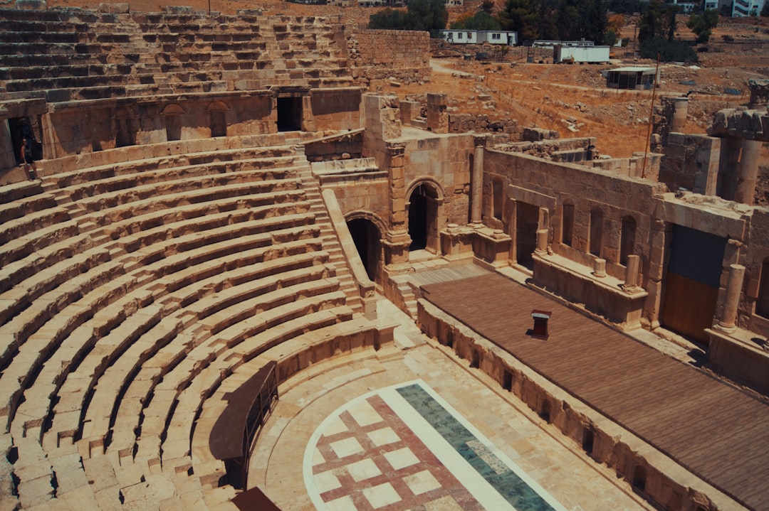 El Jem: Das Kolosseum von Tunesien entdecken - Route Mahdia | Secret World Trip Planner