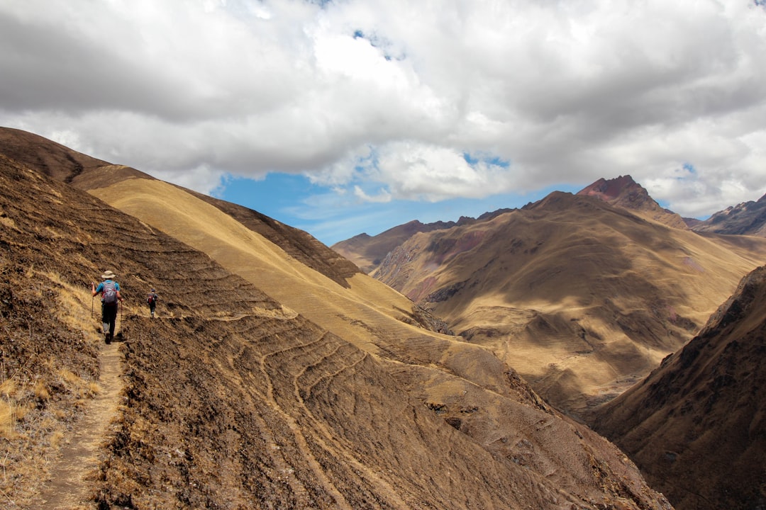 Entdecke den Dead Woman's Pass: das Herz der peruanischen Anden - Aguas Calientes | Secret World Trip Planner
