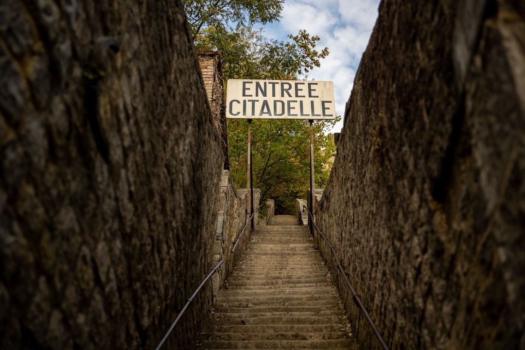 Chemin de la Mâture: der Weg in den Felsen - Chem. de la Mâture | Secret World Trip Planner