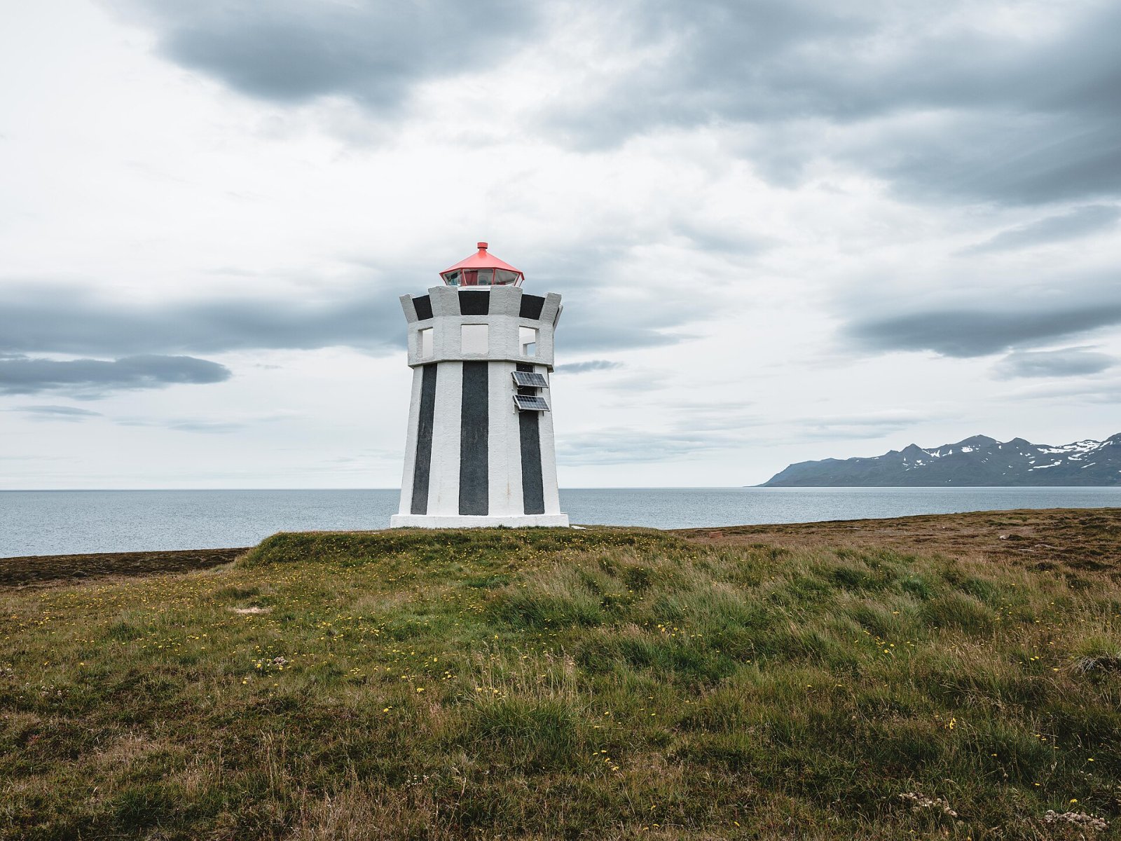 Discover the Straumnesviti Lighthouse in Iceland — Straumnesviti