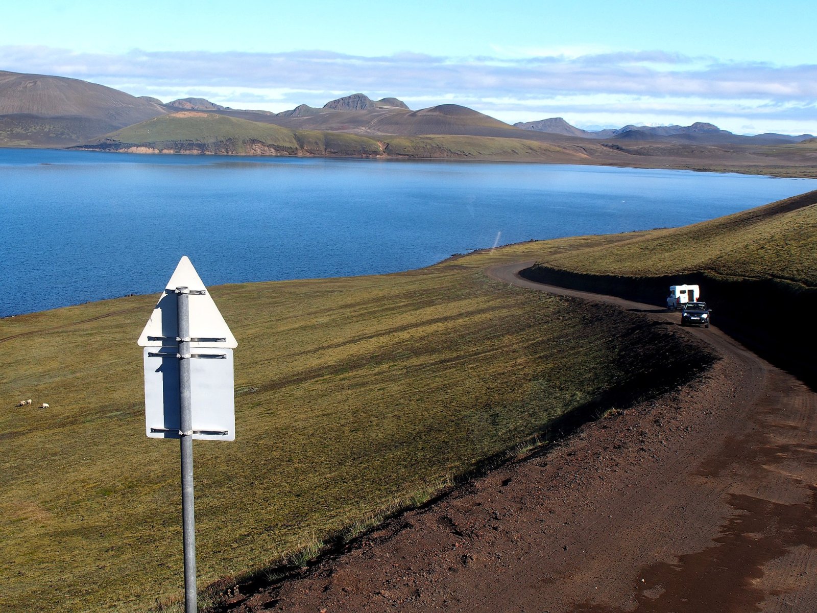 Frostastaðavatn entdecken: Der See des kalten Ortes in Island - Fjallabaksleið Nyrðri | Secret World Trip Planner