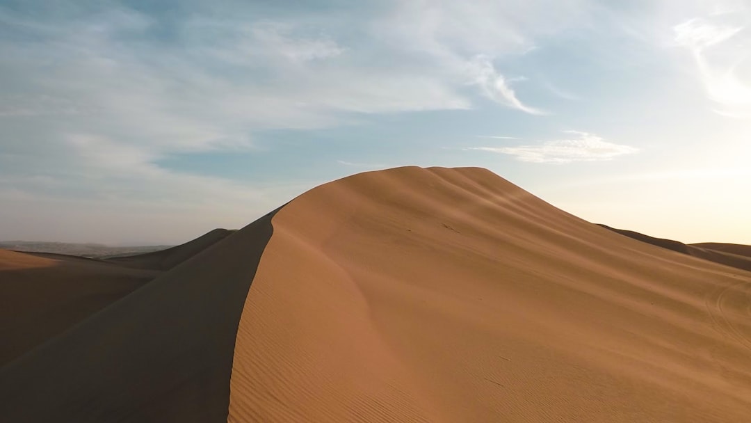 Huacachina: Die Oase in der Wüste von Ica, Peru — Unnamed Road