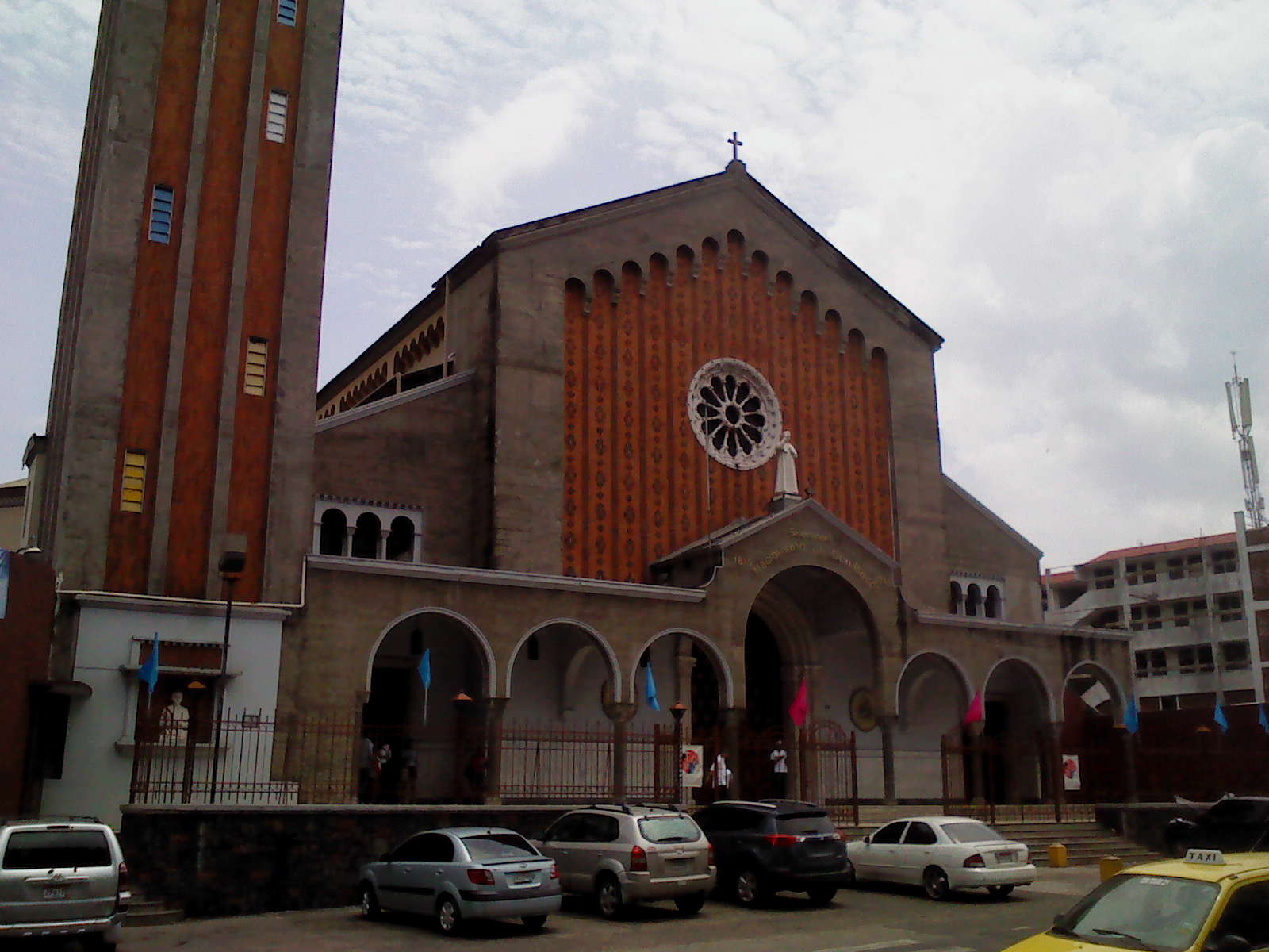 Discover Panama's Church: A Cultural Treasure to Visit - Hacia el Valle 22-59 | Secret World Trip Planner