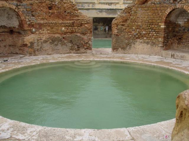 Hammam Essalihine: Römische Thermen in Algerien - C3RM+3R3 | Secret World Trip Planner