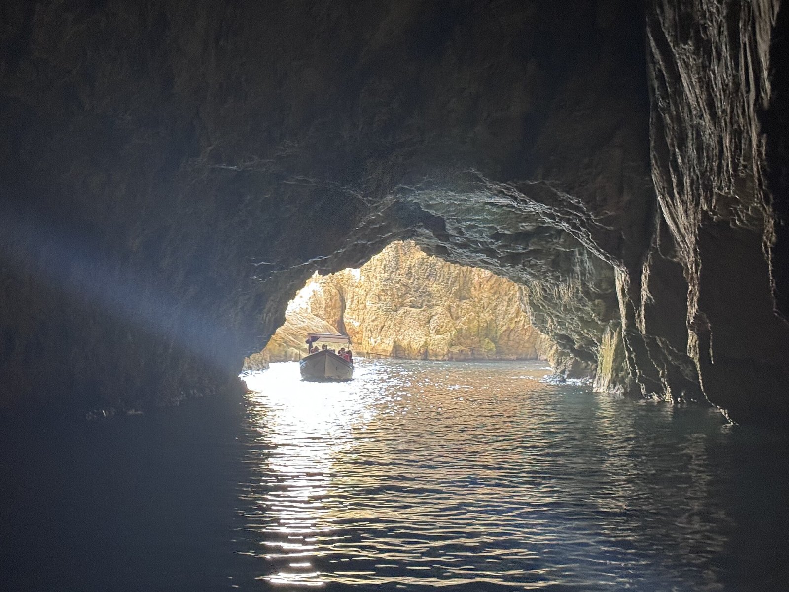 Discover Taħt il-Ħnejja: The Magic of the Blue Grotto in Malta — Panorama