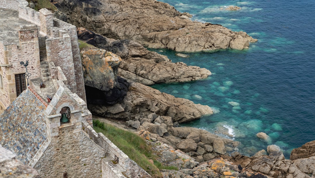 Grotta von Clamouse: Weiße Kristalle im Hérault - D4 | Secret World Trip Planner