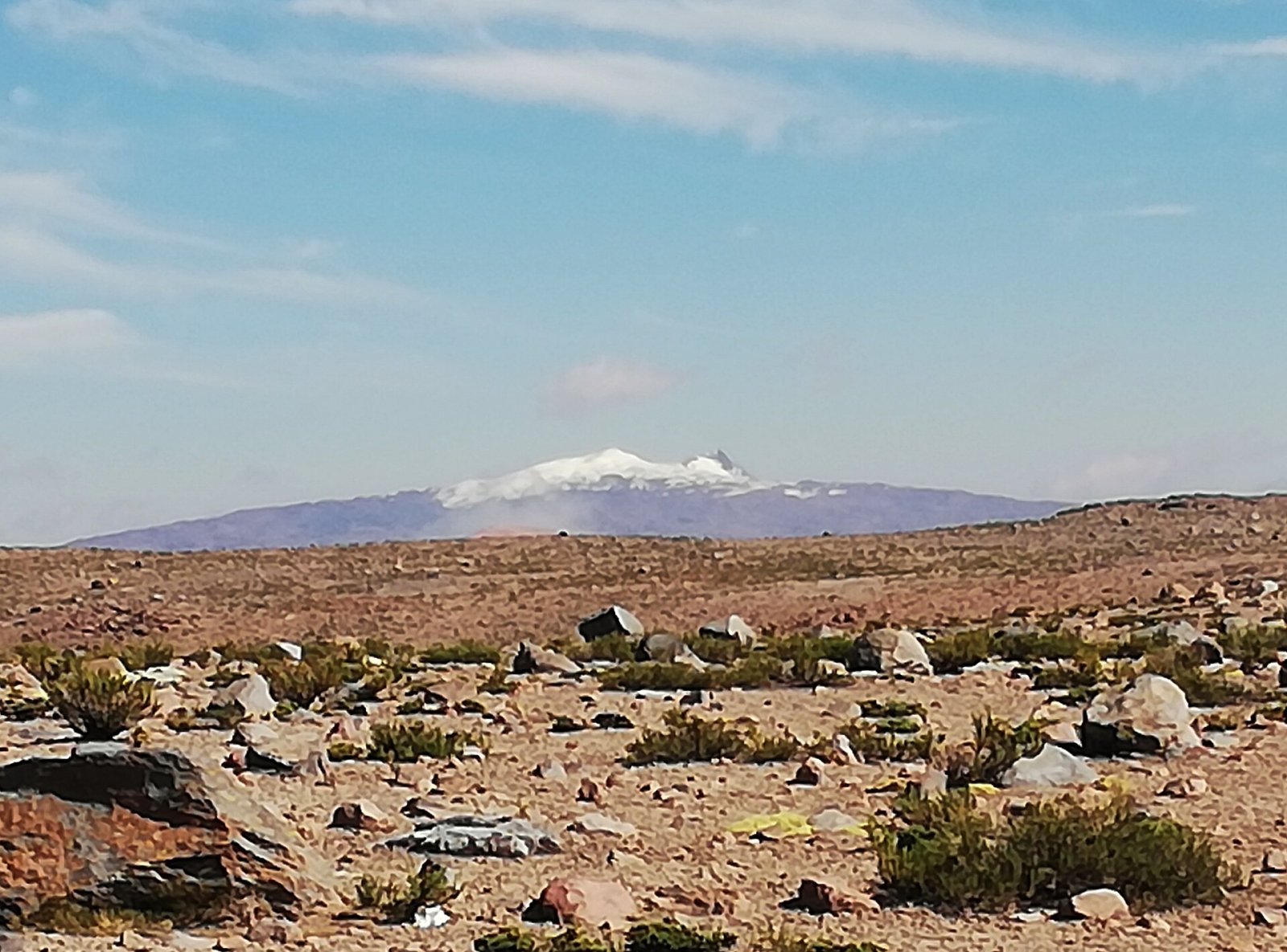 Entdecke Waqrawiri: der majestätische Berg Perus - Jatun Puñuna | Secret World Trip Planner