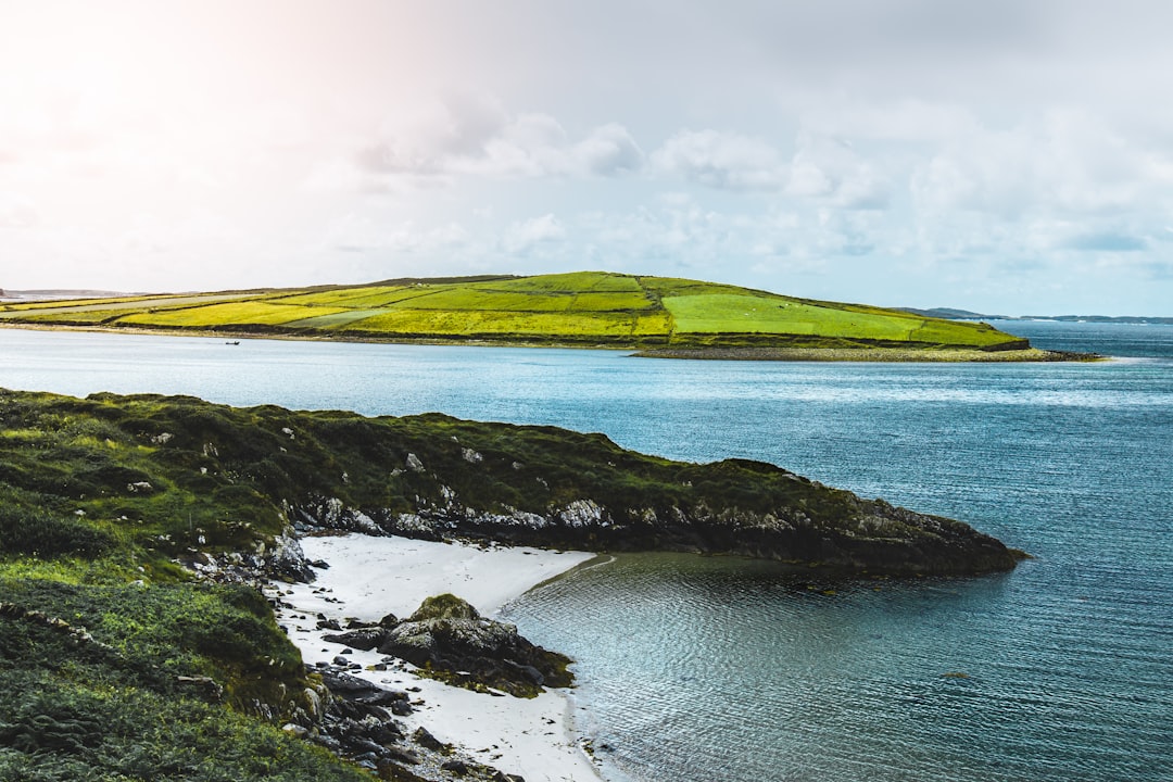 Erkundung von Beenkeragh: Der Berg der Schafe in Irland - Killarney Road | Secret World Trip Planner