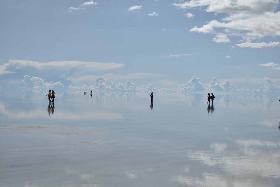 Salar de Uyuni bei Sonnenuntergang: Boliviens Himmelspiegel - Bolivia South America | Secret World Trip Planner