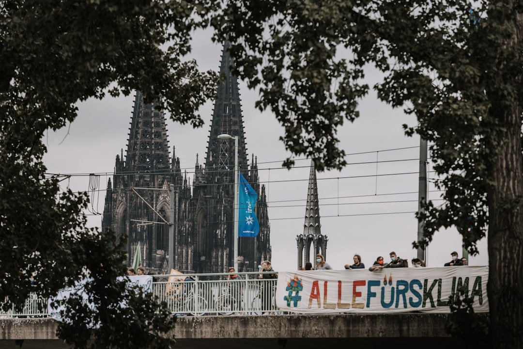 Kölner Dom: Die höchste gotische Kathedrale Europas - Domkloster 4 | Secret World Trip Planner