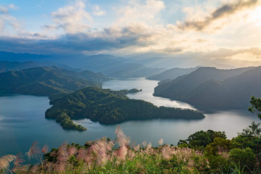 Lago Phewa, Pokhara: specchio dell'Annapurna - Lago Phewa | Secret World Trip Planner