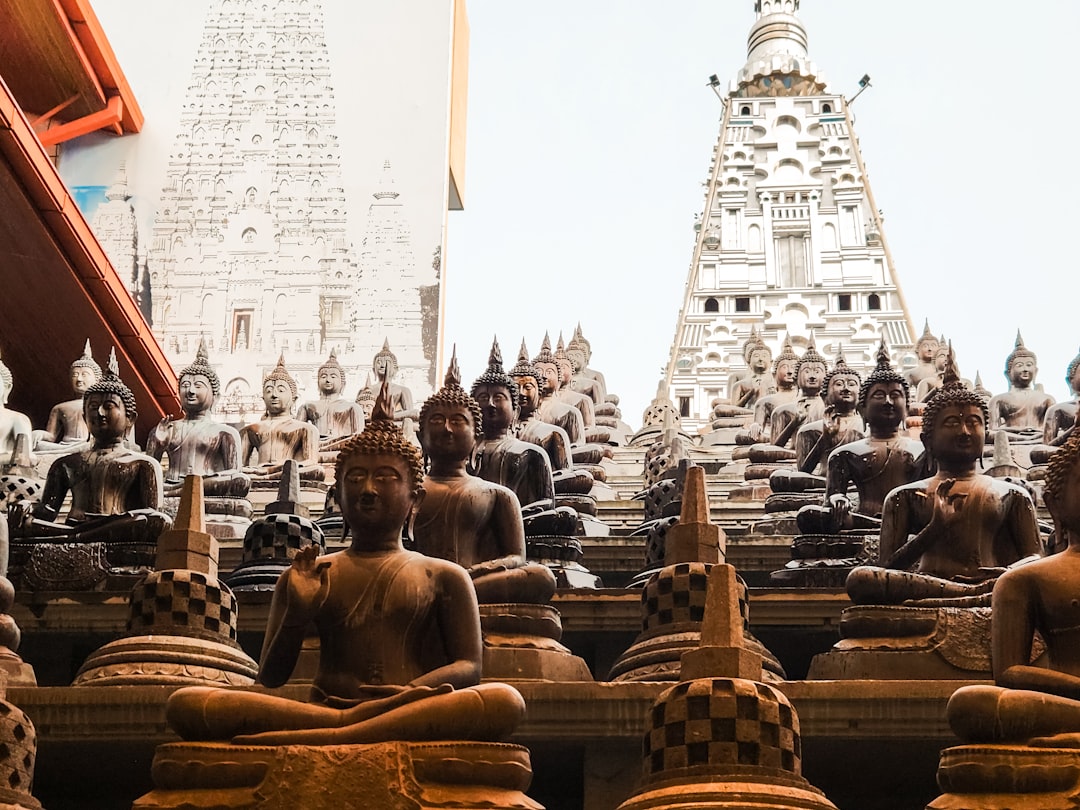Discover Gangaramaya Temple: A Cultural Gem in Colombo — Colombo