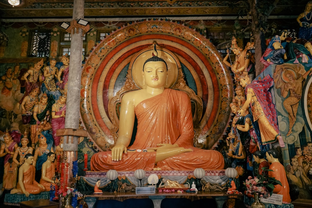 Discover Gangaramaya Temple: A Cultural Gem in Colombo - Colombo | Secret World Trip Planner