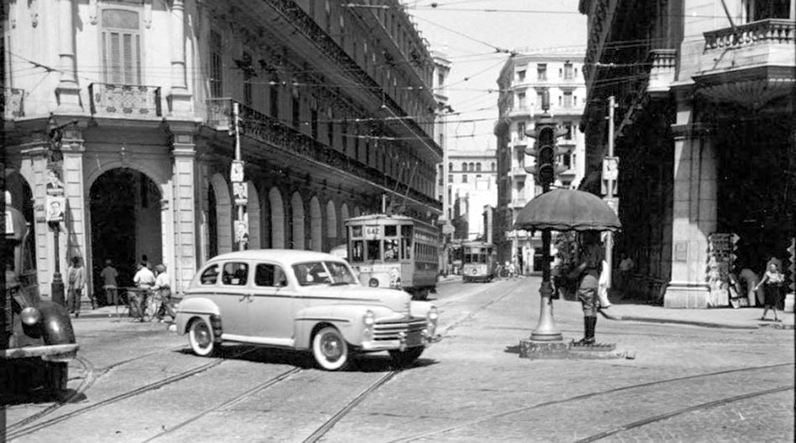 Neptuno: A Journey into Cuban Culture - La Habana | Secret World Trip Planner