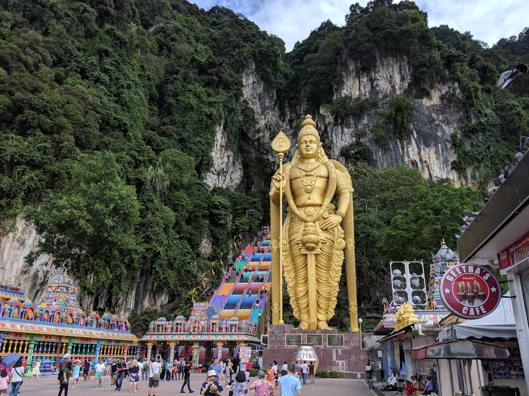 Discover the Charm of the Hindu Temple in Malaysia — Tanjung Rambutan