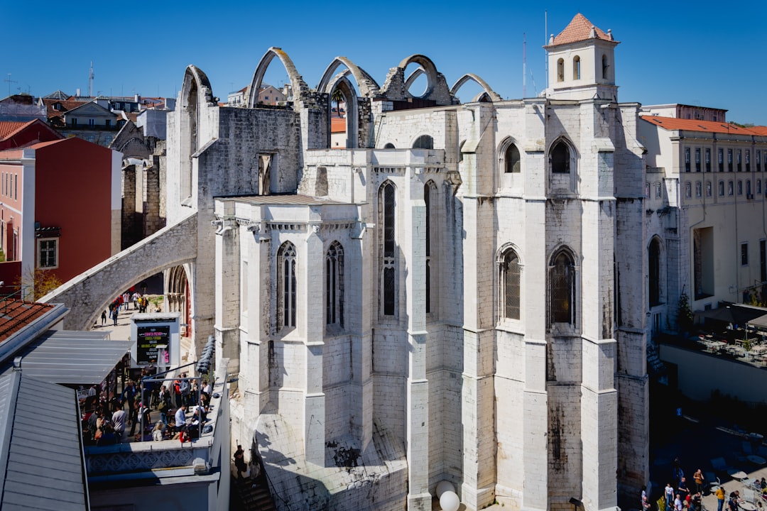 Carmo Convent: Lisbon's Iconic Roofless Church — Largo do Carmo