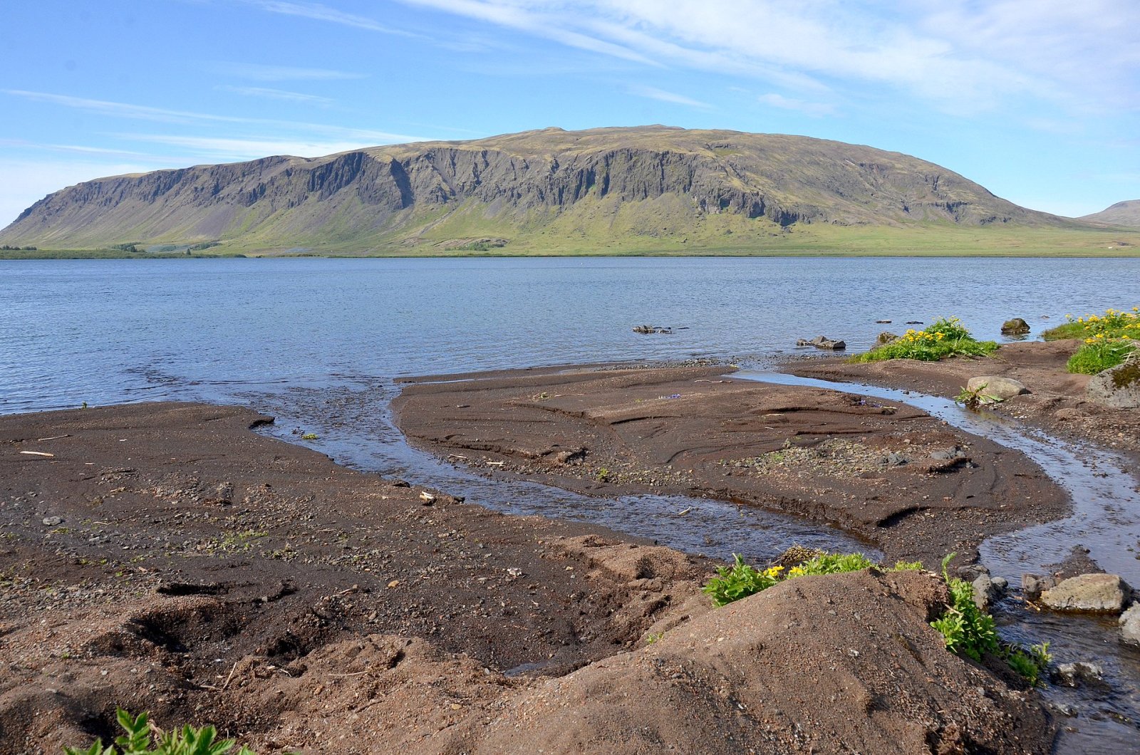 Ingólfsfjall: a Natural Gem of Iceland - Árbæjarhverfi | Secret World Trip Planner